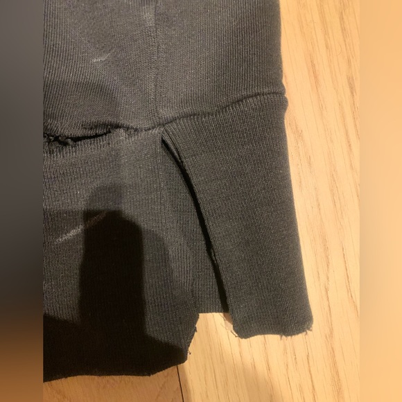 Givenchy world tour sweatshirt sweater size xl used black - Picture 6 of 8